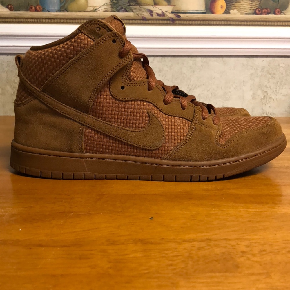 Nike SB Dunk Hi - Brown Ale